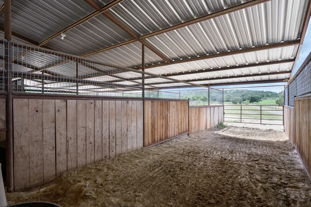335 Remuda Trail Stephenville TX 76401