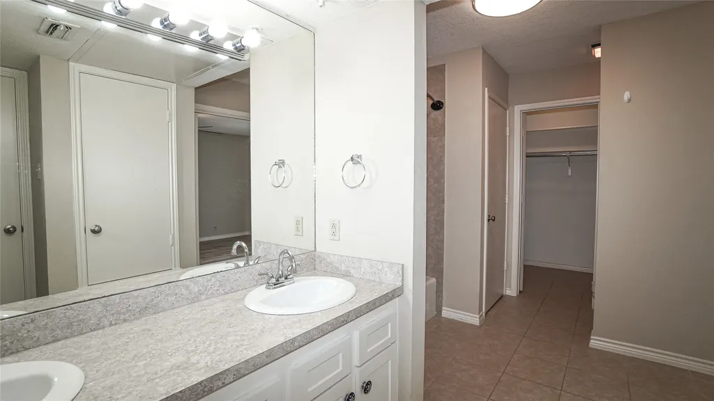 1121 Signal Ridge Place Rockwall TX 75032