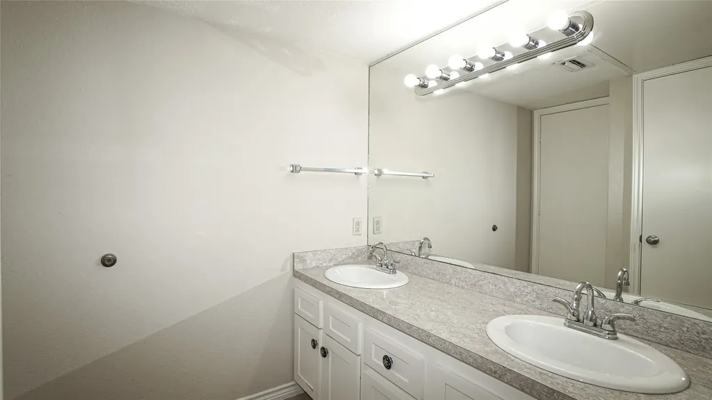 1121 Signal Ridge Place Rockwall TX 75032