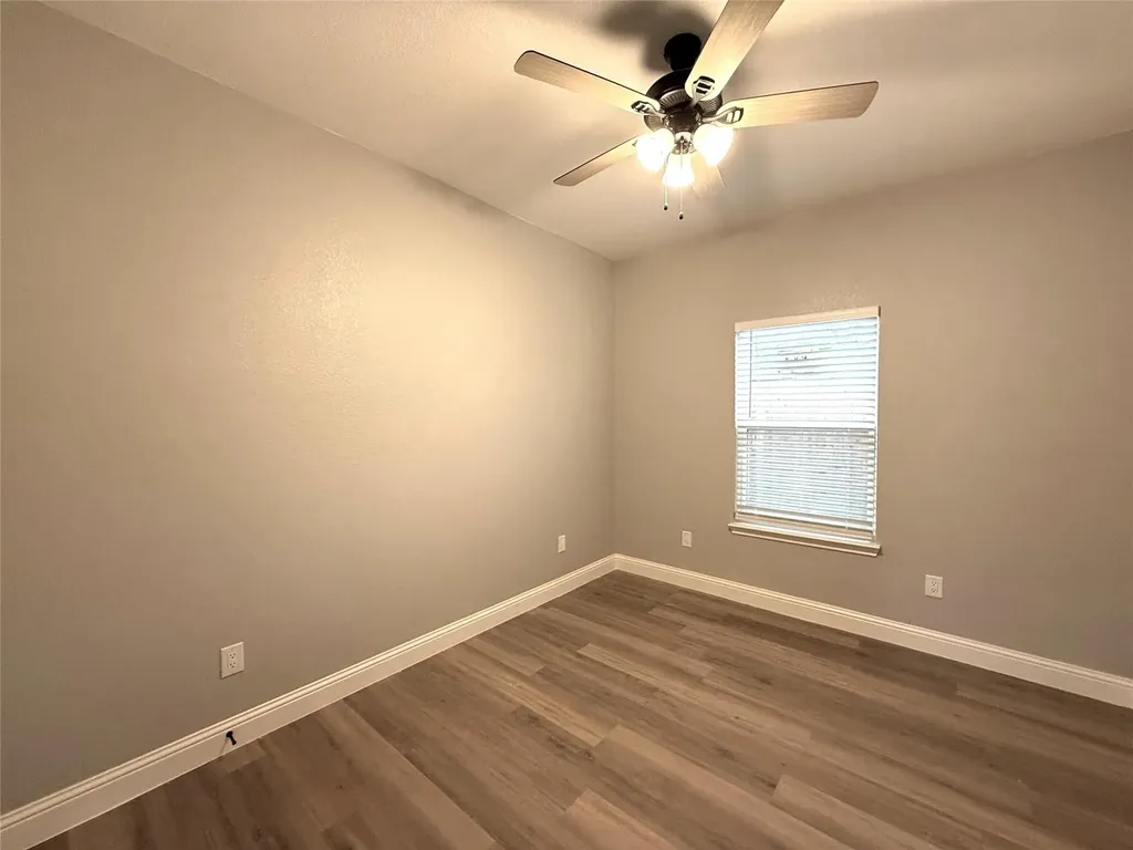 1917 Ave A Denison TX 75021
