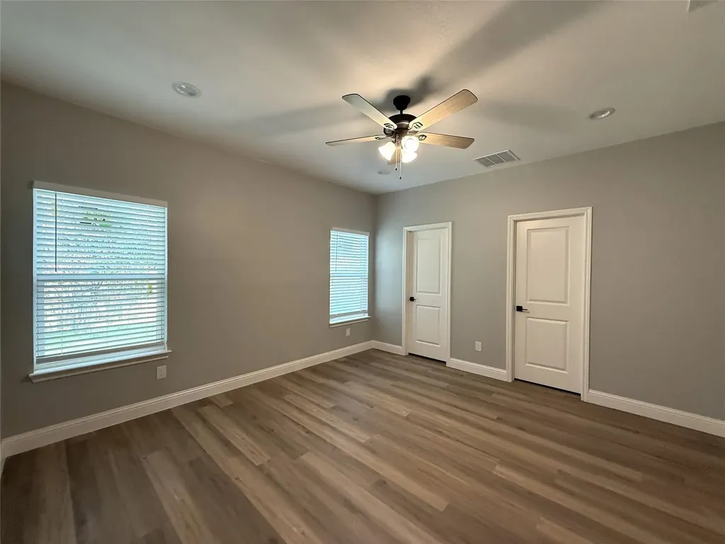 1917 Ave A Denison TX 75021