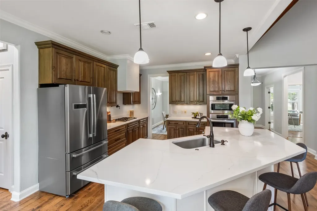 1085 Timber Ridge Trail Cross Roads TX 76227