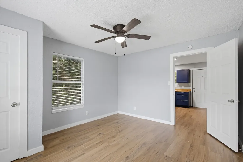 615 W Coffin Street Denison TX 75020
