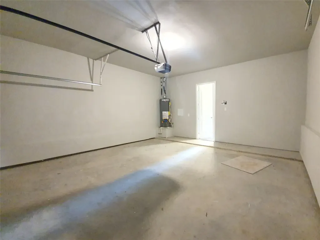 8266 Primrose Way Dallas TX 75252