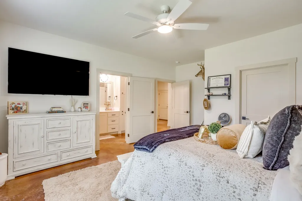 1142 County Road 337 Glen Rose TX 76043