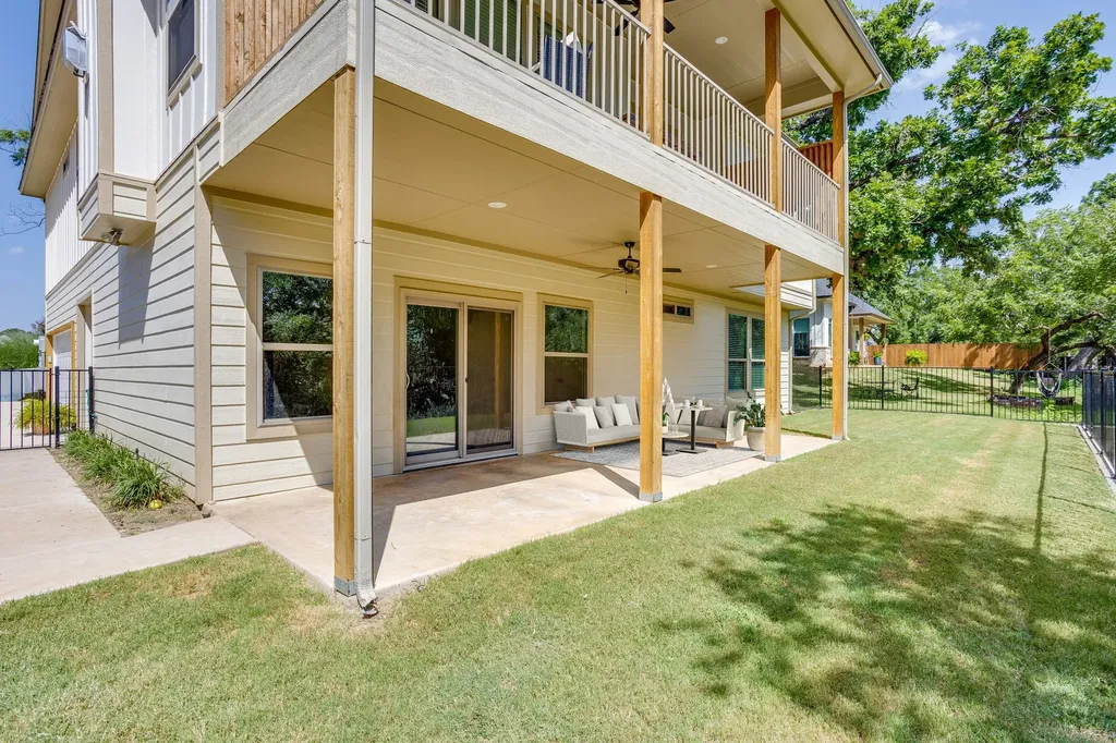 1142 County Road 337 Glen Rose TX 76043