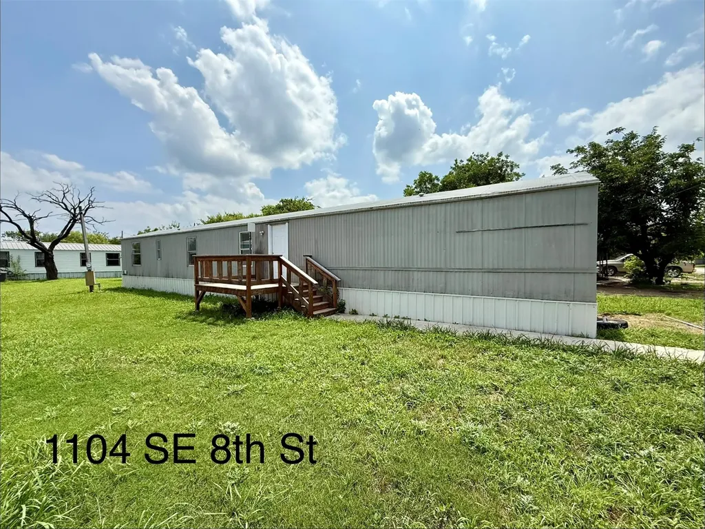 9999 SE 8th Street Mineral Wells TX 76067