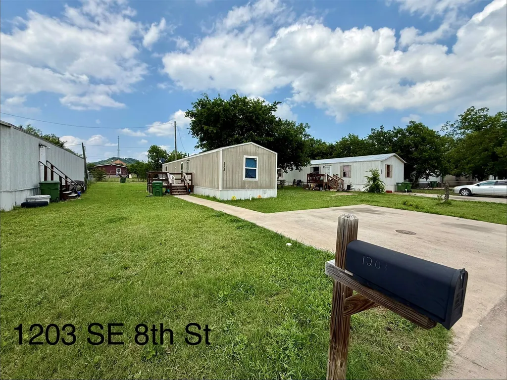 9999 SE 8th Street Mineral Wells TX 76067