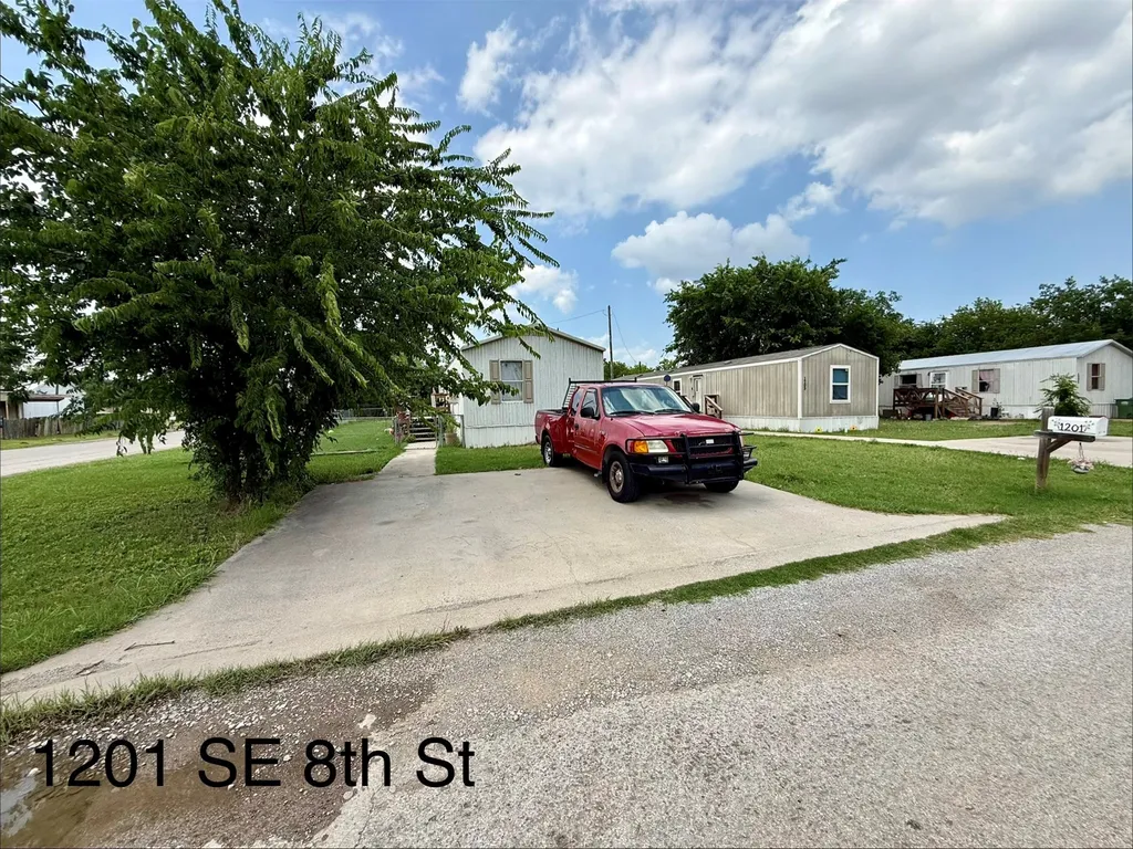 9999 SE 8th Street Mineral Wells TX 76067