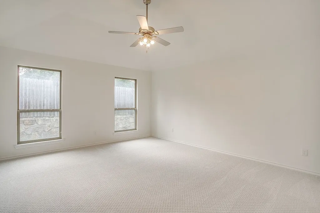 6817 Trail Rock Drive Benbrook TX 76126