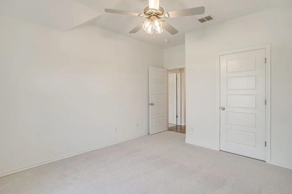 6817 Trail Rock Drive Benbrook TX 76126