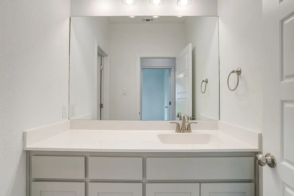 6817 Trail Rock Drive Benbrook TX 76126