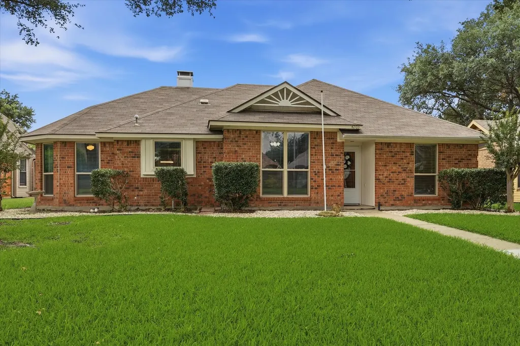 4203 Meadow Ridge Drive Carrollton TX 75010