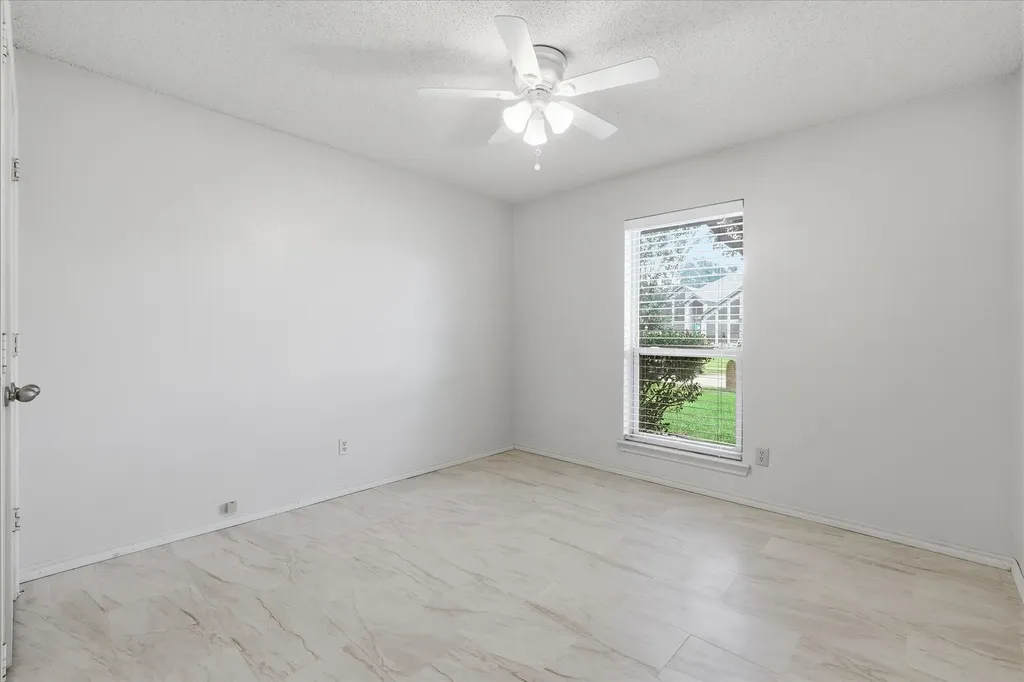 4203 Meadow Ridge Drive Carrollton TX 75010