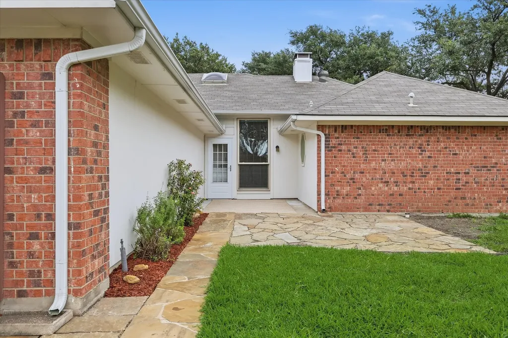 4203 Meadow Ridge Drive Carrollton TX 75010