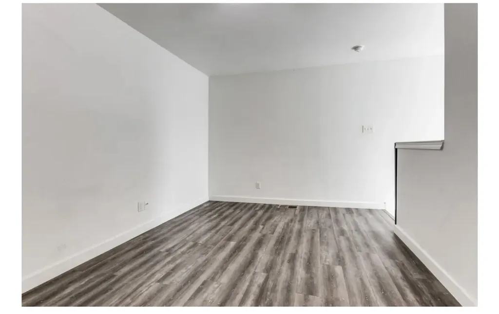 9829 Walnut Street Dallas TX 75243