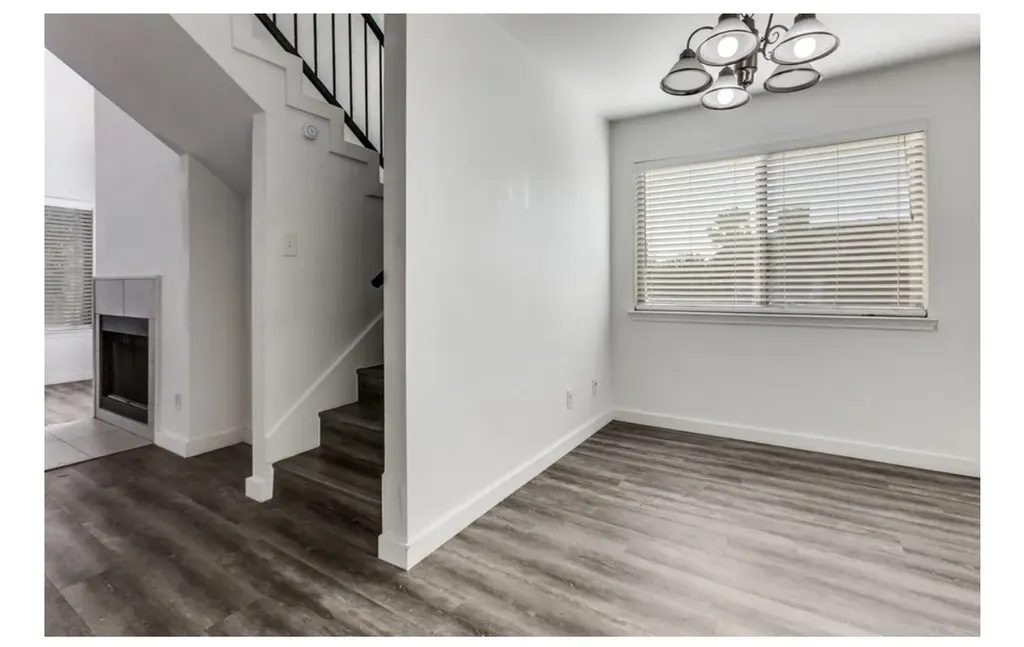 9829 Walnut Street Dallas TX 75243