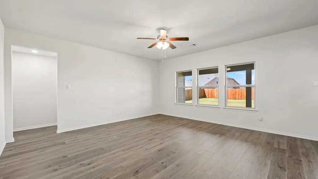 499 Sebastian Lane Waxahachie TX 75165