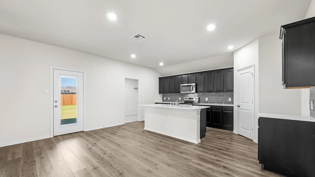 499 Sebastian Lane Waxahachie TX 75165