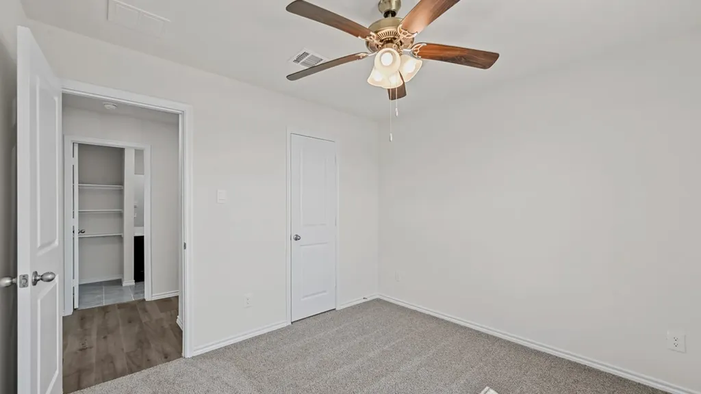 499 Sebastian Lane Waxahachie TX 75165