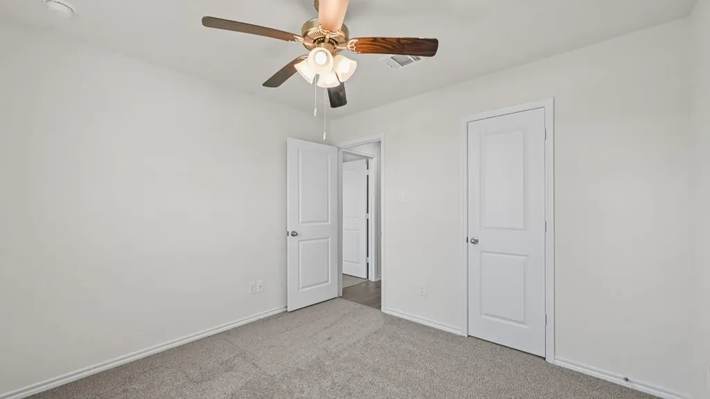 499 Sebastian Lane Waxahachie TX 75165