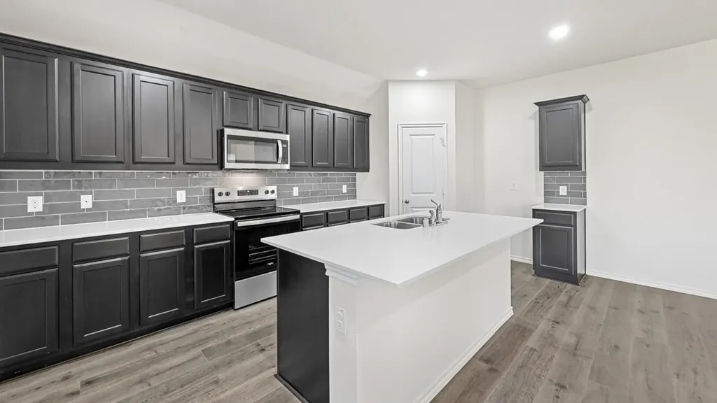 499 Sebastian Lane Waxahachie TX 75165