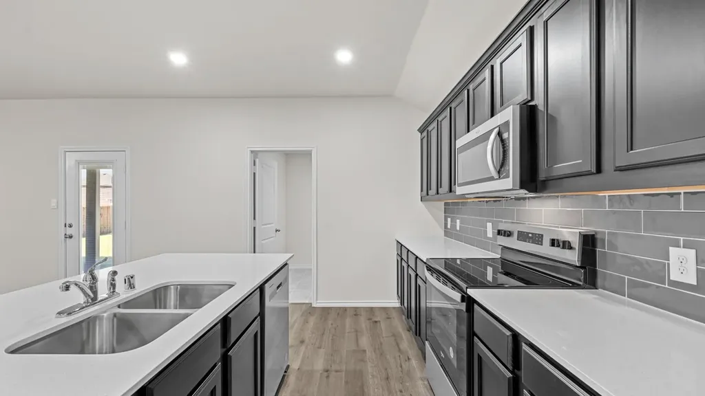 499 Sebastian Lane Waxahachie TX 75165