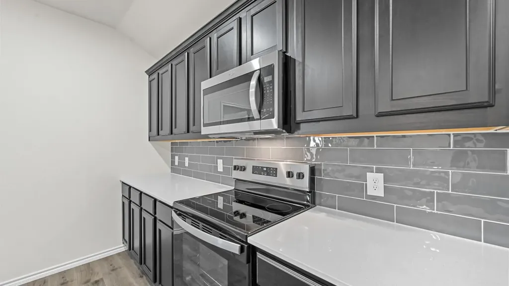 499 Sebastian Lane Waxahachie TX 75165