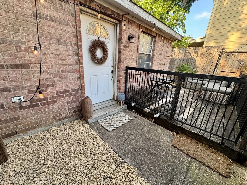 5319 Goodwin Avenue Dallas TX 75206