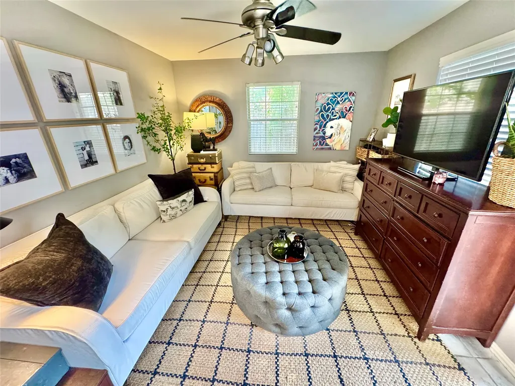 5319 Goodwin Avenue Dallas TX 75206