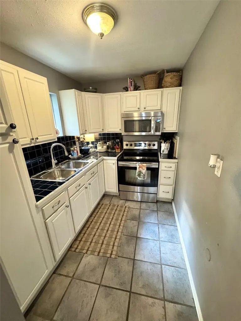 5319 Goodwin Avenue Dallas TX 75206