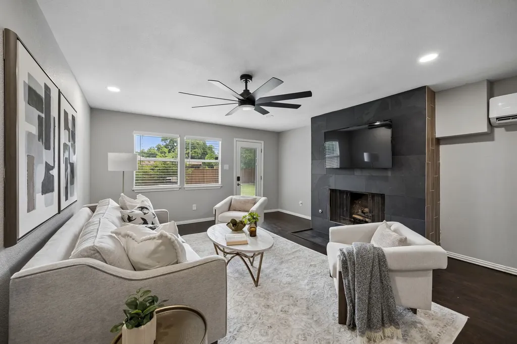 2519 Highwood Drive Dallas TX 75228