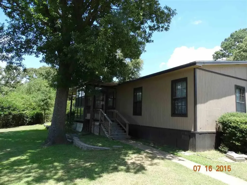 16028 Neches Parkway Tyler TX 75704