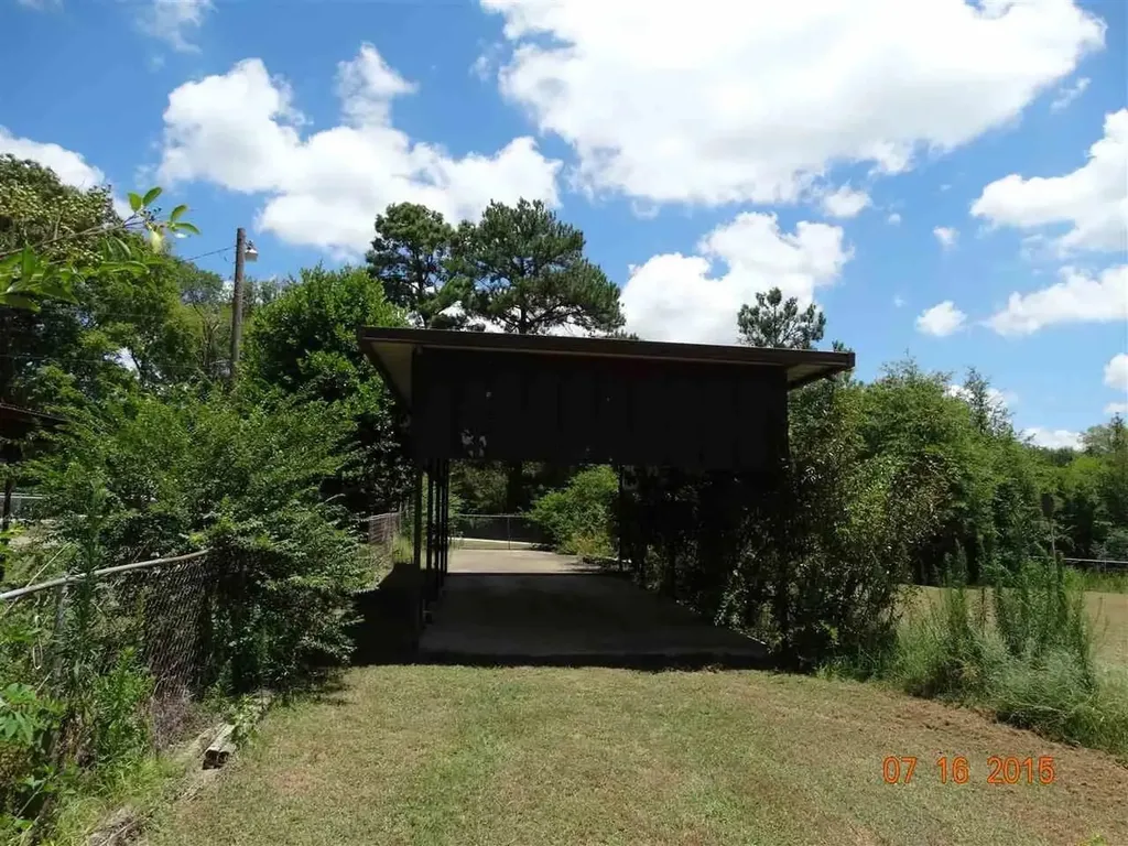 16028 Neches Parkway Tyler TX 75704