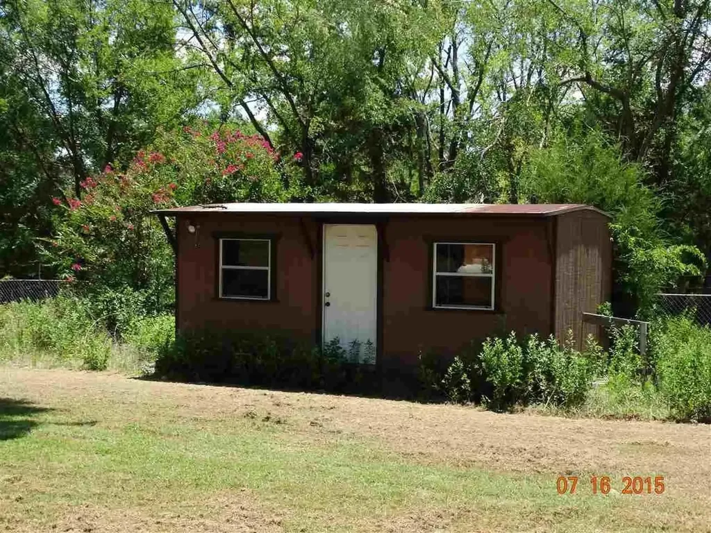 16028 Neches Parkway Tyler TX 75704