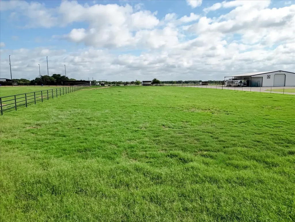 1340 Lacy Drive Lipan TX 76462