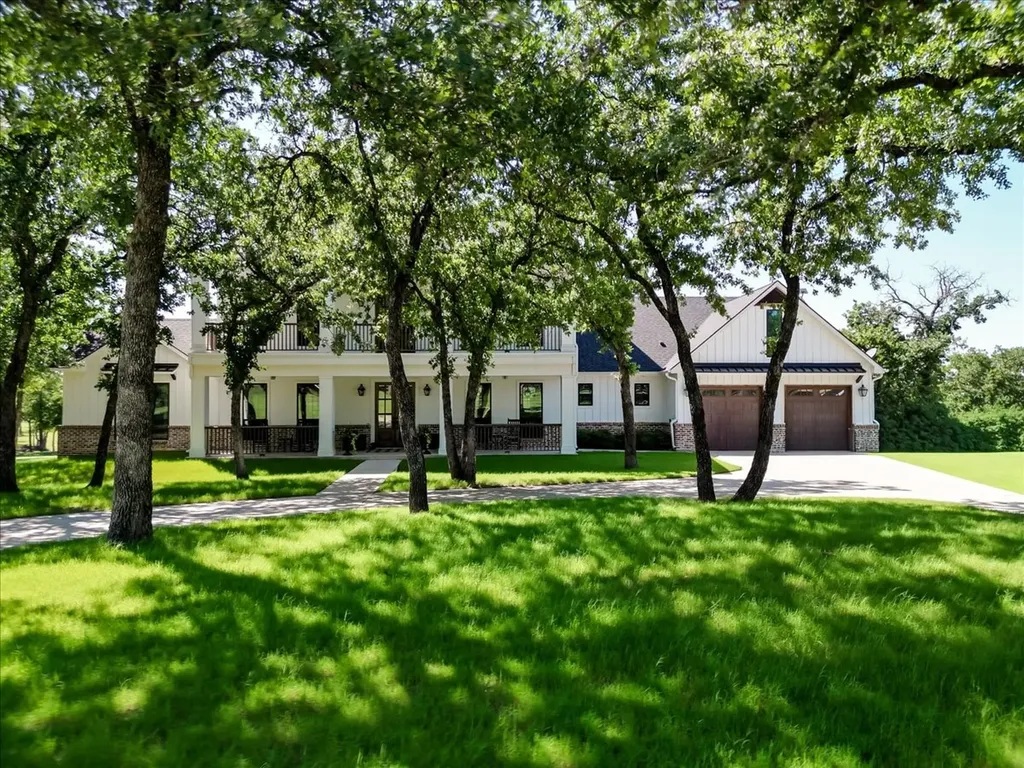 1340 Lacy Drive Lipan TX 76462