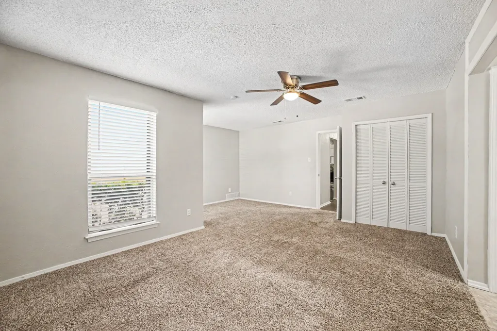 5405 Bright Star Trail Arlington TX 76017