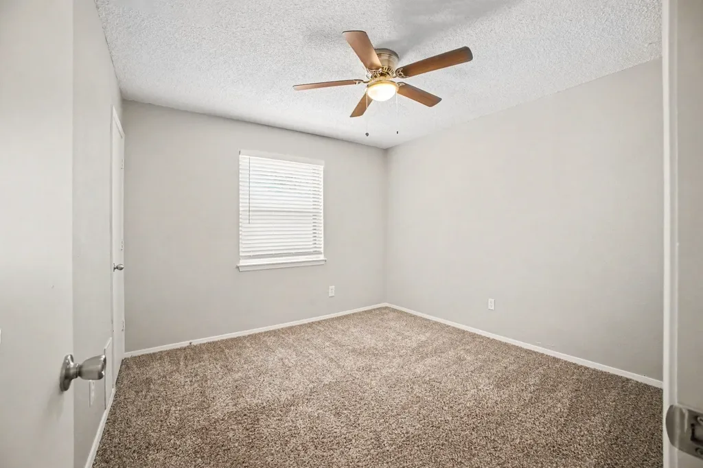 5405 Bright Star Trail Arlington TX 76017