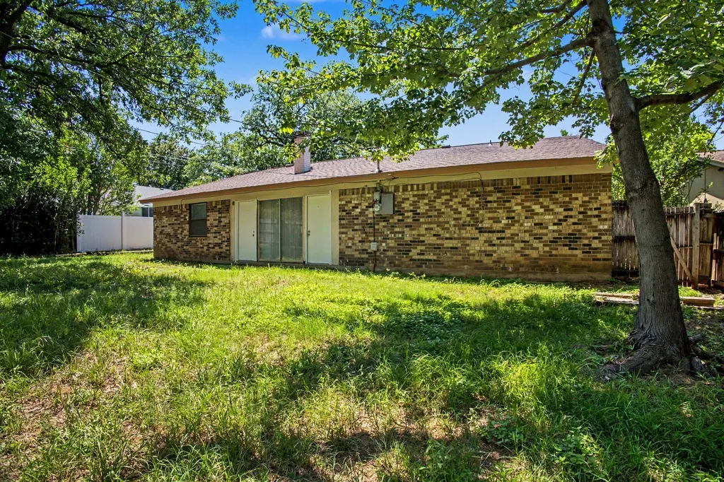 5405 Bright Star Trail Arlington TX 76017