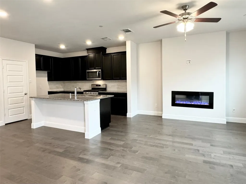 7837 Bayside Drive Rowlett TX 75088
