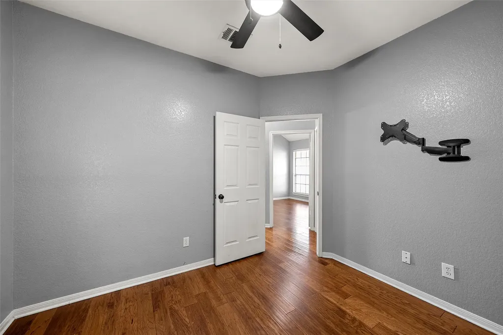 10604 Sierra West Drive Waco TX 76712
