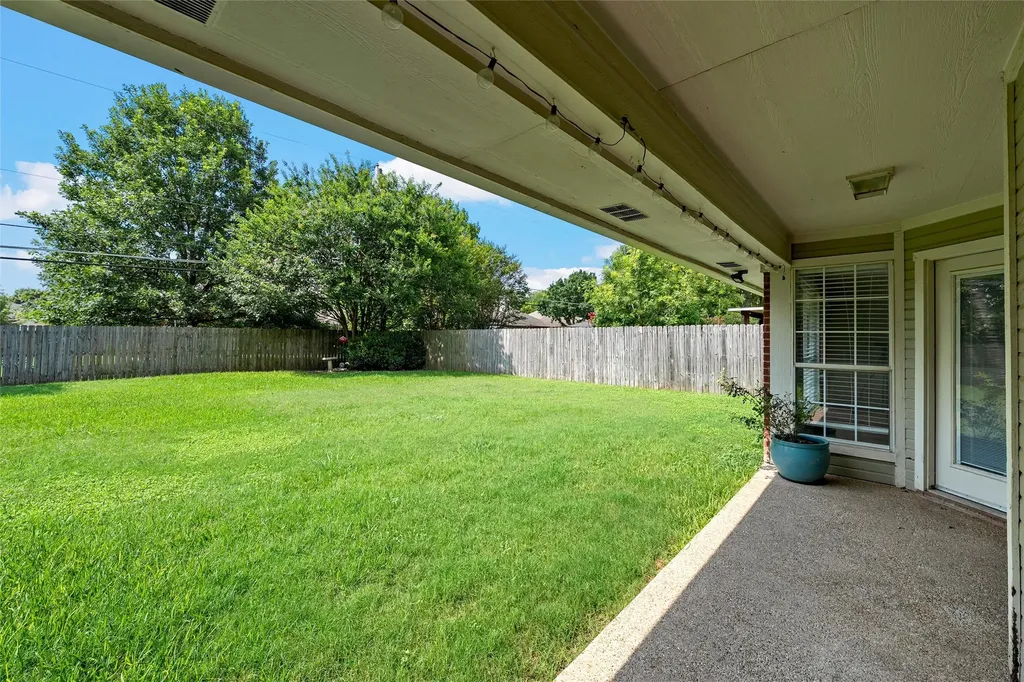 10604 Sierra West Drive Waco TX 76712