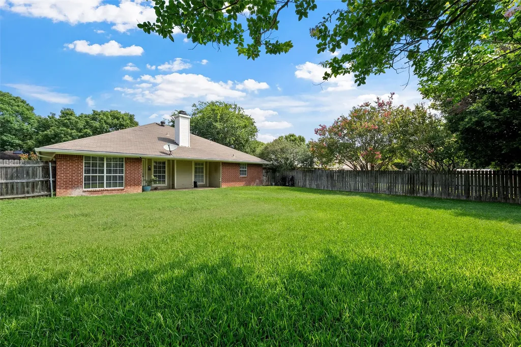 10604 Sierra West Drive Waco TX 76712