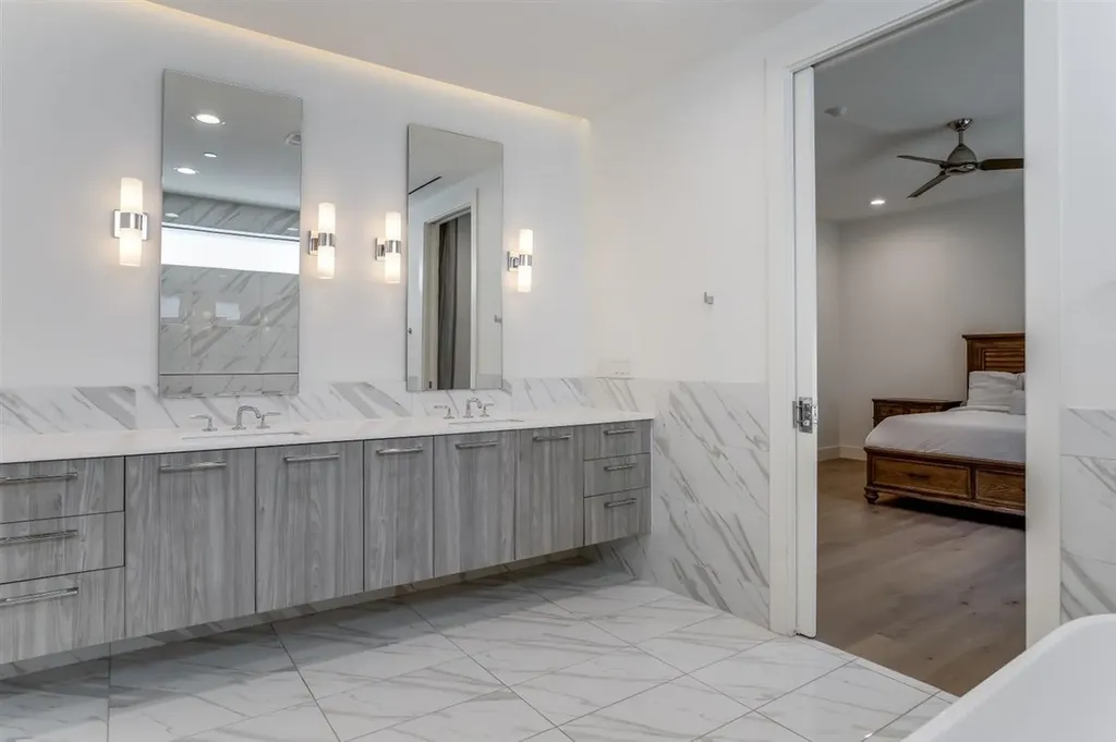 3923 Cole Avenue Dallas TX 75204