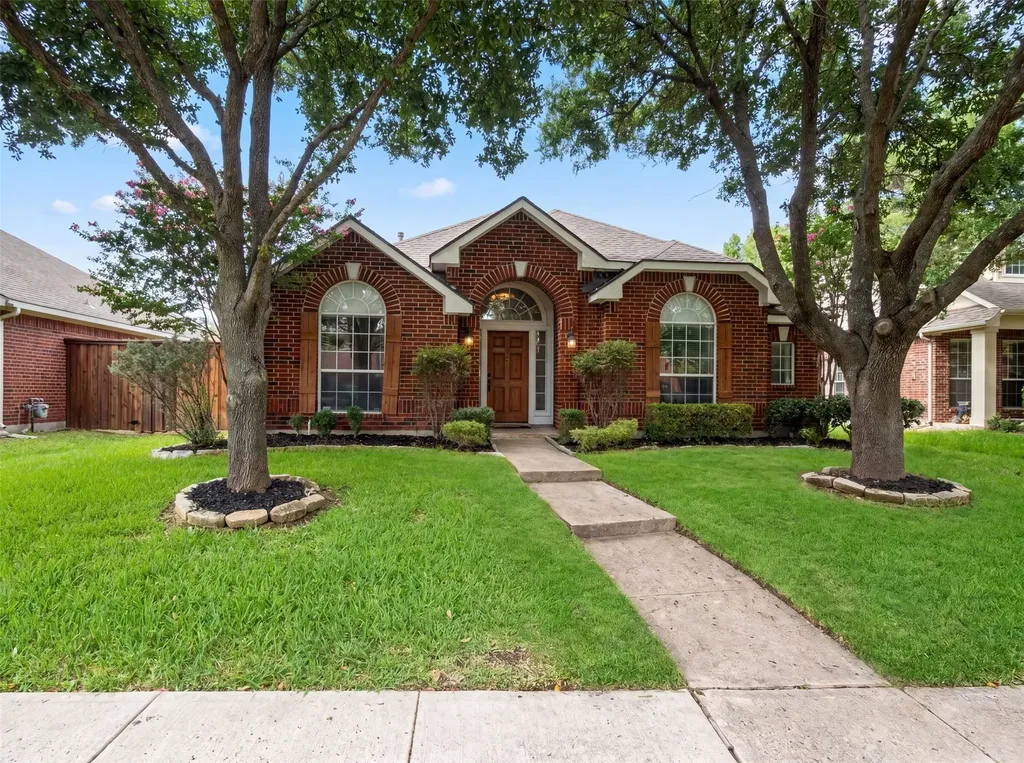 1441 Forest Oaks Court Frisco TX 75036