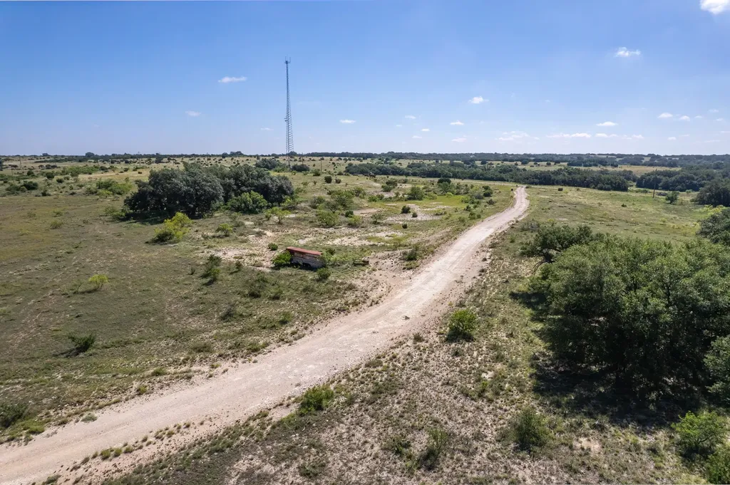1570 Fm 2805 Talpa TX 76882
