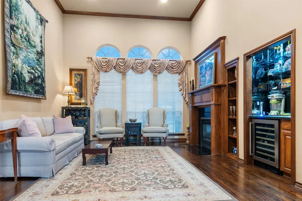 1718 Wanda Way Arlington TX 76001