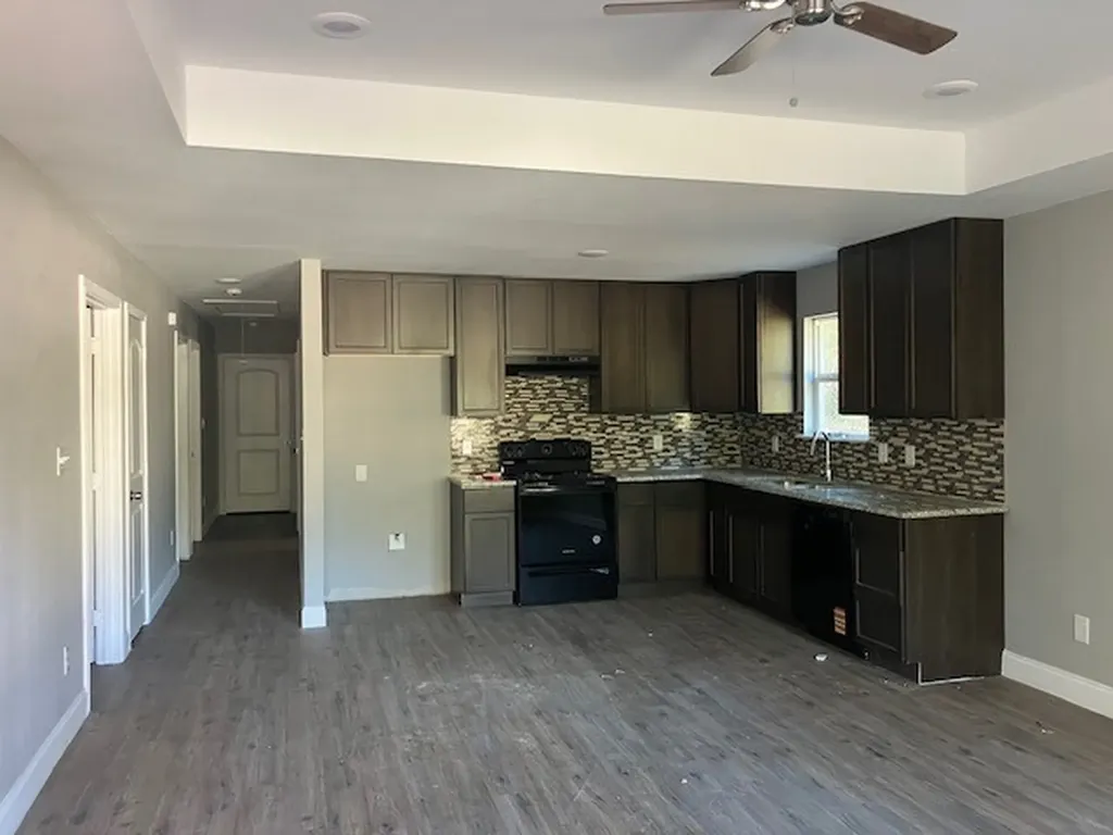7476 Autumn Trail Frankston TX 75763