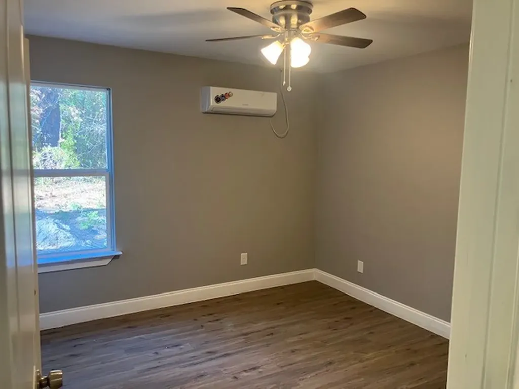 7476 Autumn Trail Frankston TX 75763